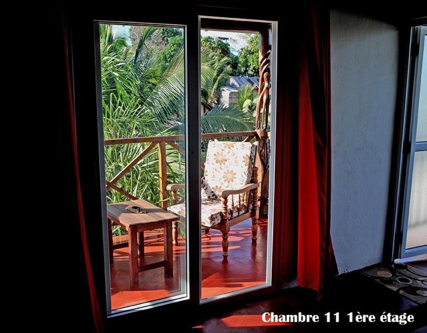 Chez Yolande Hotel Ampangorinana Luaran gambar