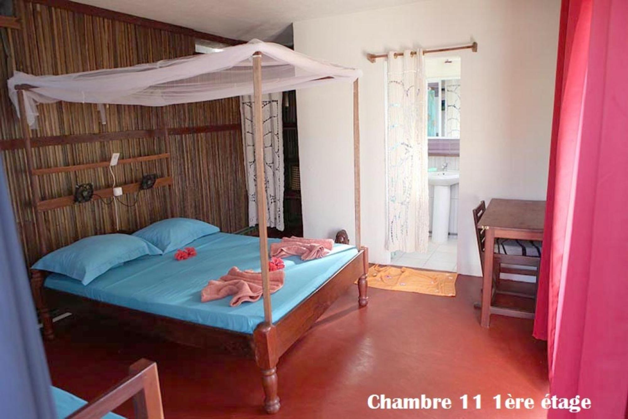 Chez Yolande Hotel Ampangorinana Luaran gambar